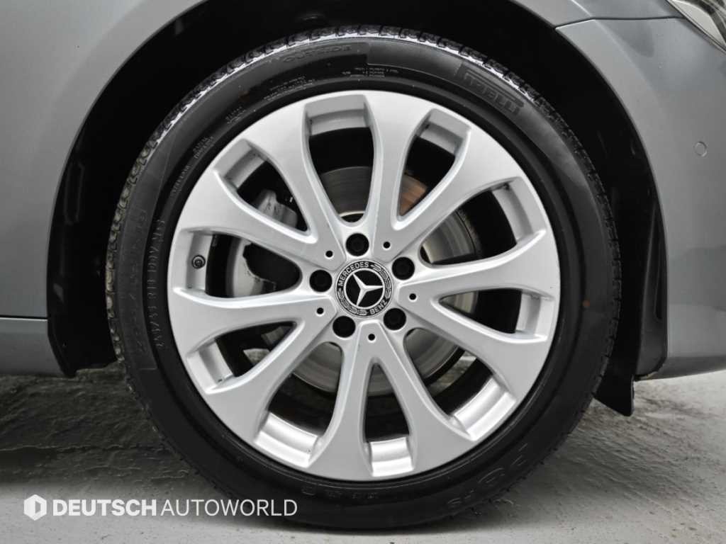 벤츠 E 클래스 E-클래스 W213 E220d 익스클루시브 이미지 5