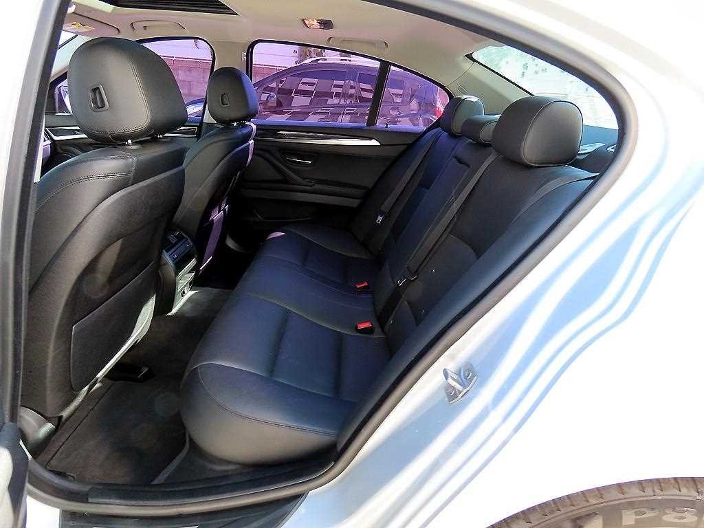 BMW 5시리즈 5시리즈 (F10) 520d 이미지 6