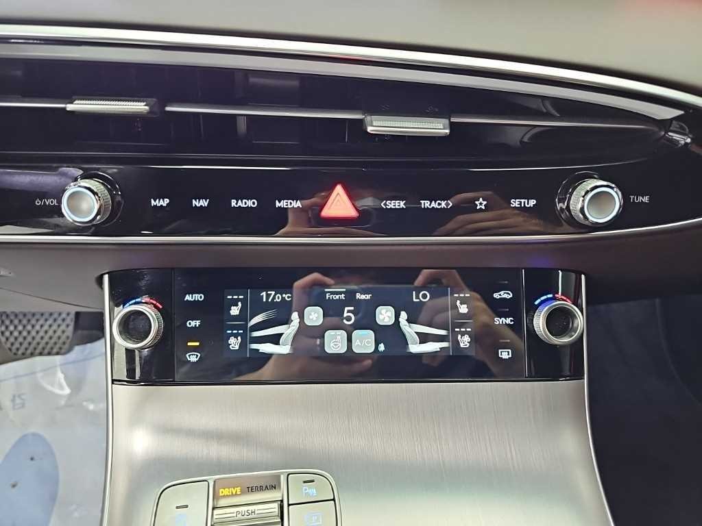 제네시스 GV70 2.5T 가솔린 AWD 기본형 이미지 10