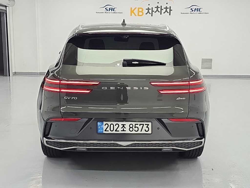 제네시스 GV70 2.5T 가솔린 AWD 기본형 이미지 3