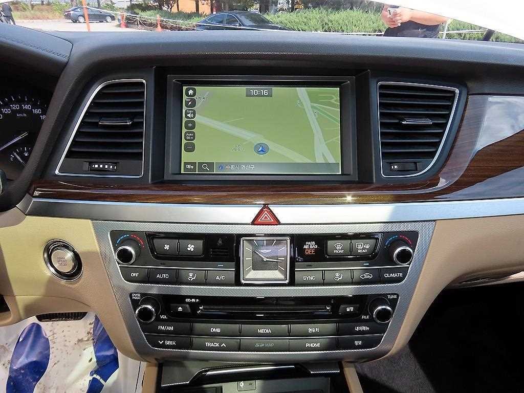 제네시스 G80 3.3 GDI AWD 럭셔리 이미지 13