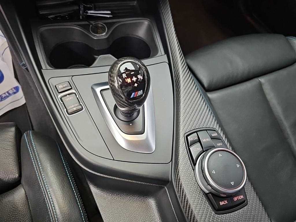 BMW 2시리즈 M2 (F87) 쿠페 이미지 8