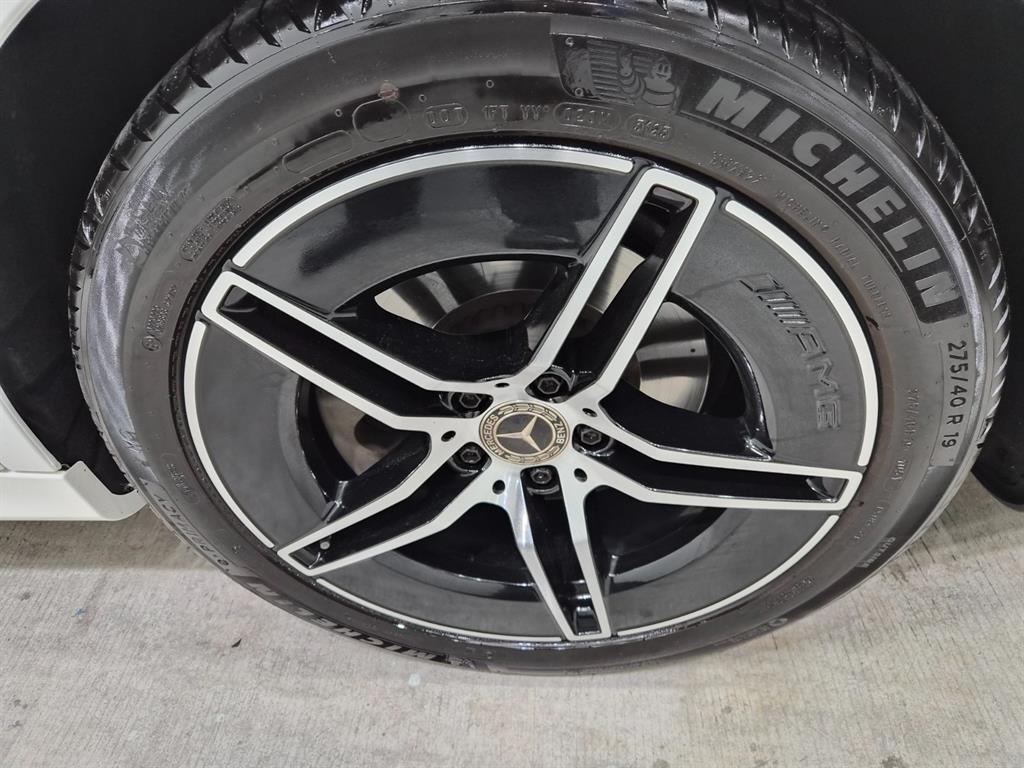 벤츠 E 클래스 E-클래스 W214 E300 4MATIC AMG Line 이미지 18