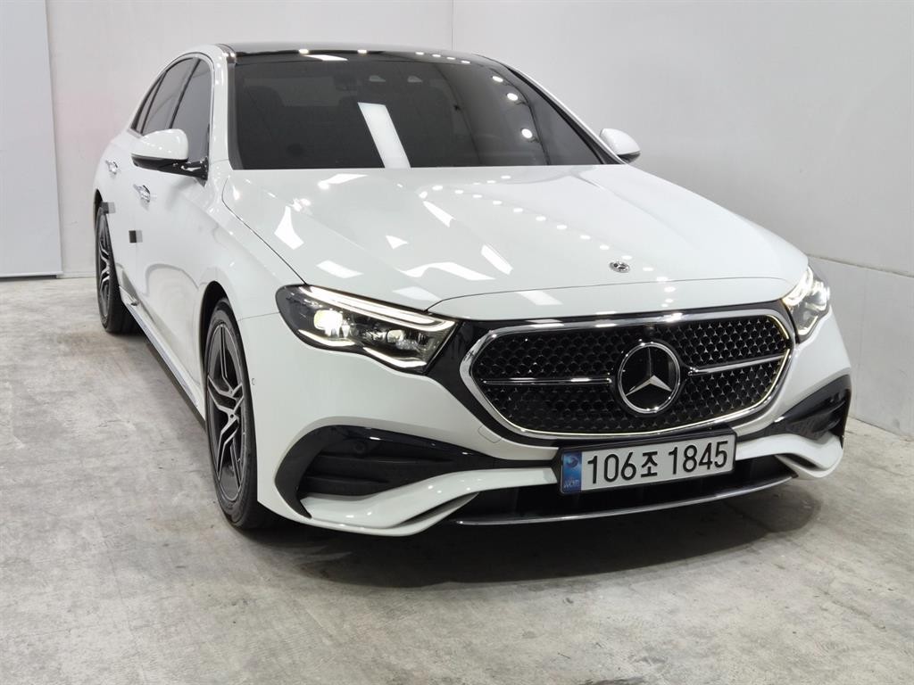 벤츠 E 클래스 E-클래스 W214 E300 4MATIC AMG Line 이미지 2