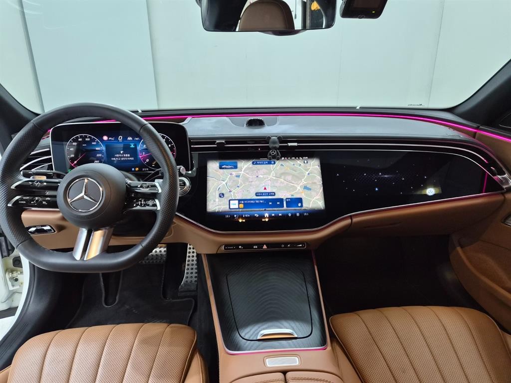 벤츠 E 클래스 E-클래스 W214 E300 4MATIC AMG Line 이미지 7
