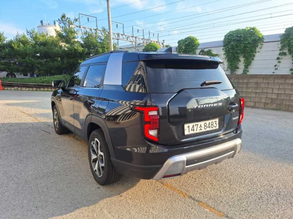 KG모빌리티(쌍용) 토레스 1.5 GDI-T 2WD T5 이미지 4