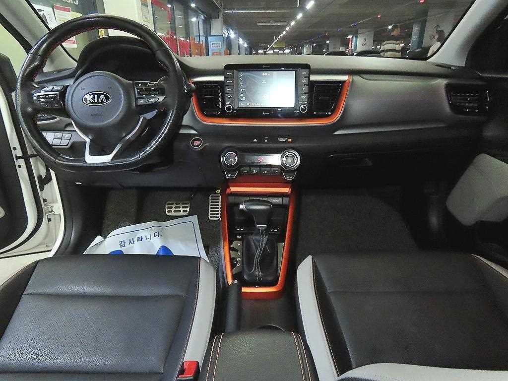 기아 스토닉 가솔린 1.4 프레스티지 이미지 10