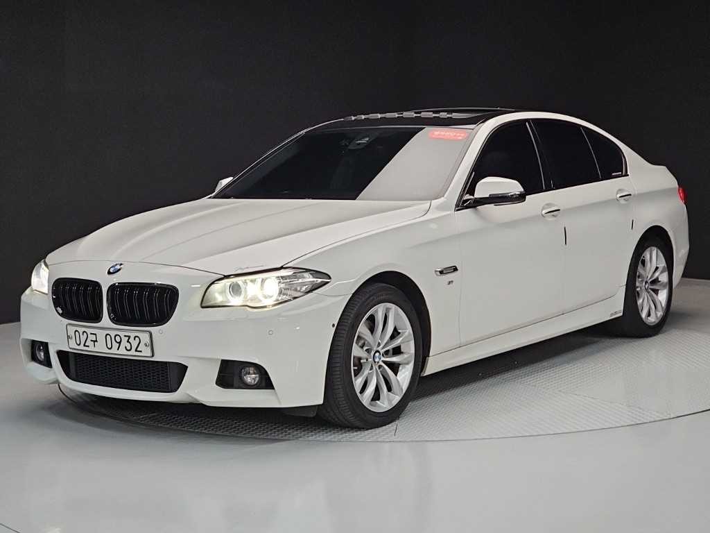 BMW 5시리즈 5시리즈 (F10) 528i M 에어로 다이나믹 이미지 1