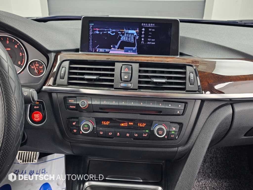 BMW 3시리즈 3시리즈 (F30) 320d 이미지 14