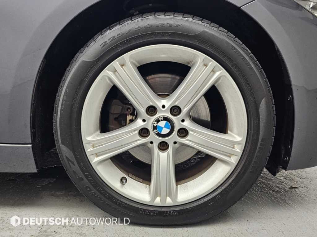BMW 3시리즈 3시리즈 (F30) 320d 이미지 5