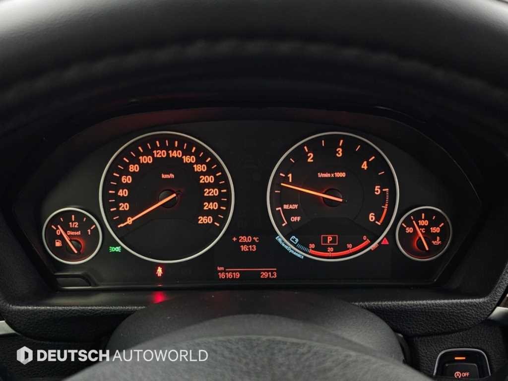 BMW 3시리즈 3시리즈 (F30) 320d 이미지 8