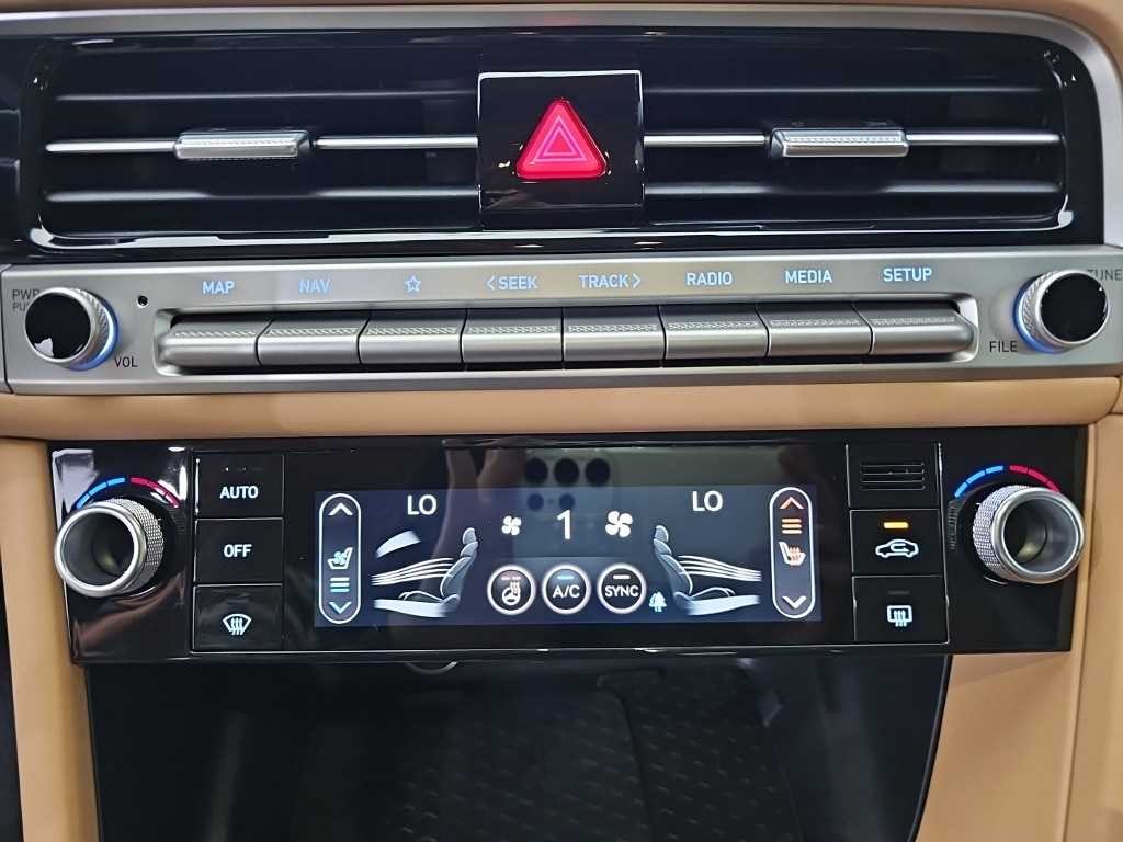 제네시스 G70 더 뉴 G70 가솔린 2.5T 4WD 기본형 이미지 11
