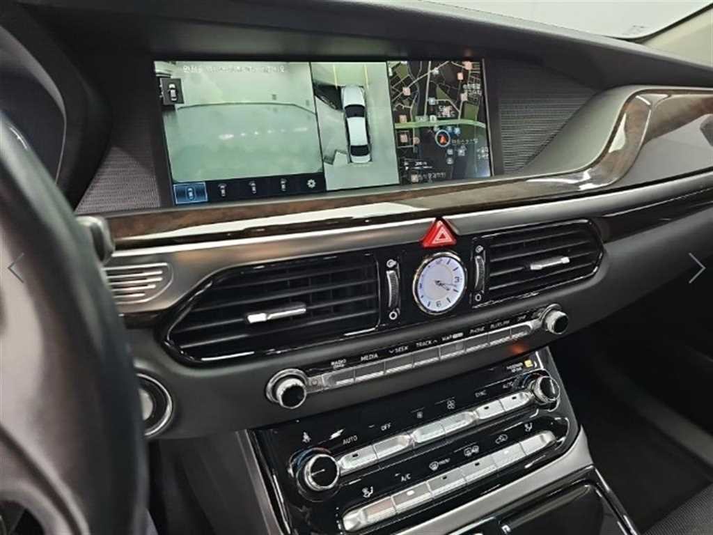 제네시스 EQ900 3.8 GDI AWD 프리미엄 럭셔리 이미지 10