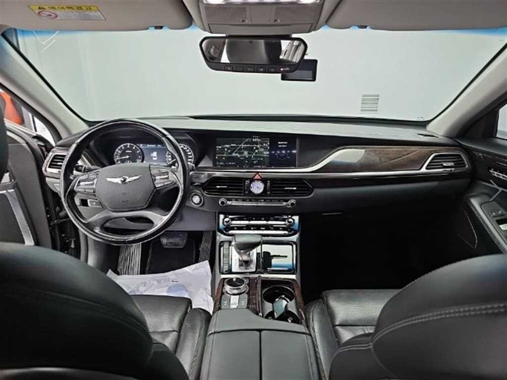 제네시스 EQ900 3.8 GDI AWD 프리미엄 럭셔리 이미지 7