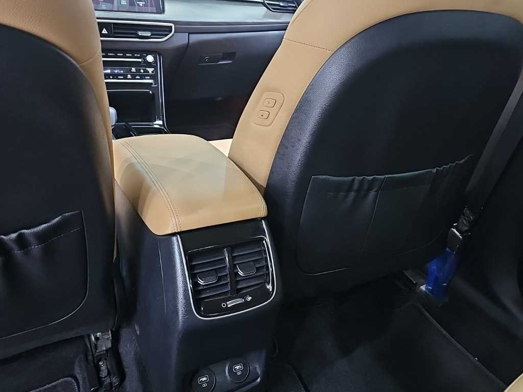 기아 K7 K7 프리미어 가솔린 2.5 GDI 노블레스 이미지 14