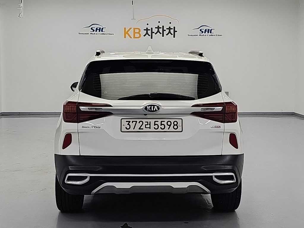 기아 셀토스 가솔린 1.6 터보 2WD 시그니처 이미지 3