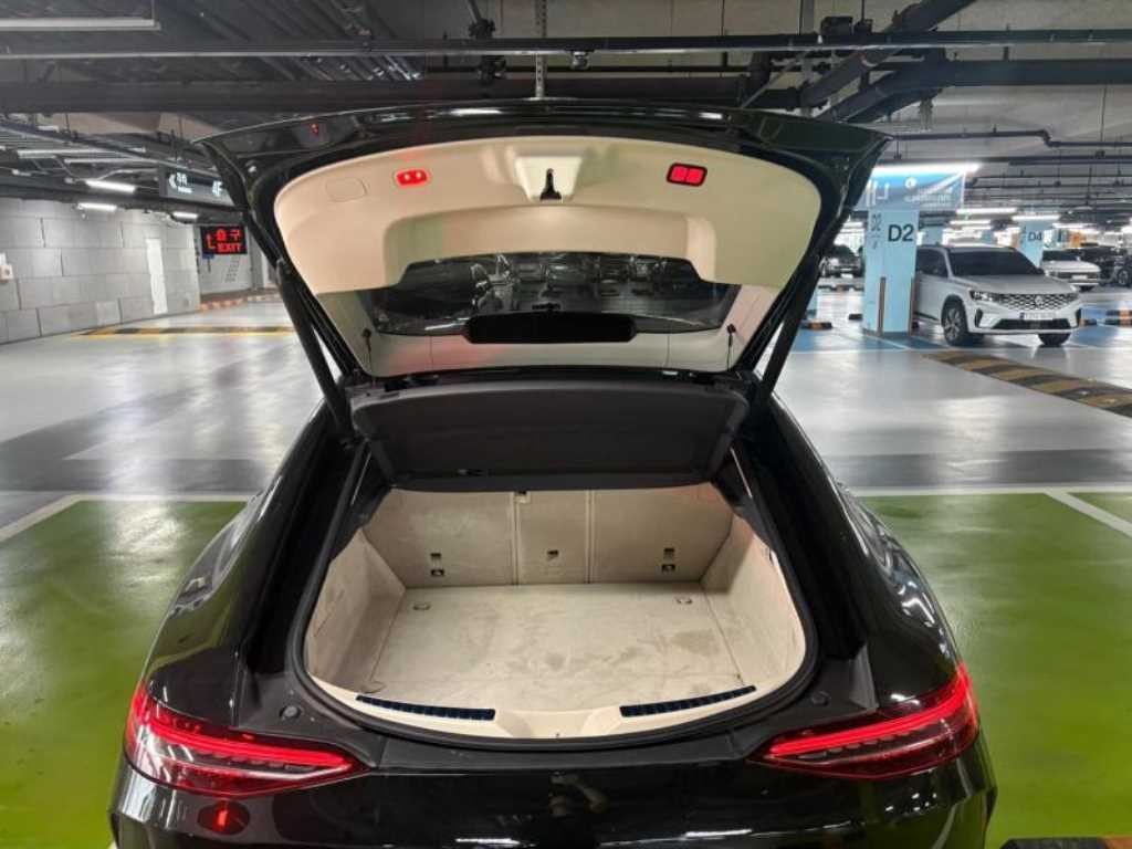 벤츠 AMG GT 4도어 43 4MATIC+ 이미지 14