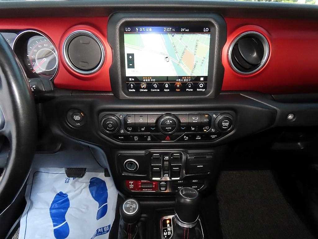 지프 글래디에이터 3.6 루비콘 4WD 이미지 13