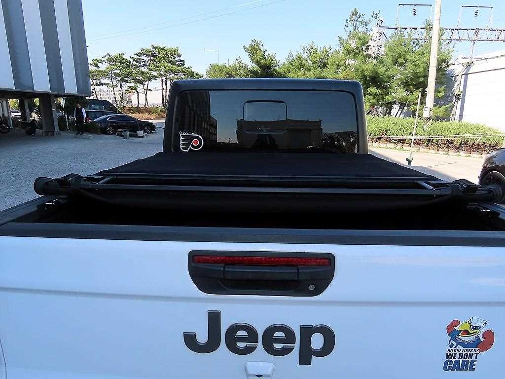 지프 글래디에이터 3.6 루비콘 4WD 이미지 18