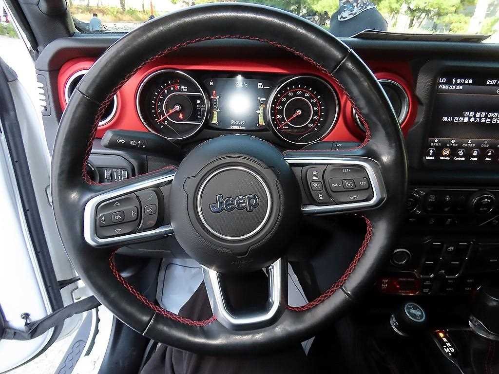 지프 글래디에이터 3.6 루비콘 4WD 이미지 8