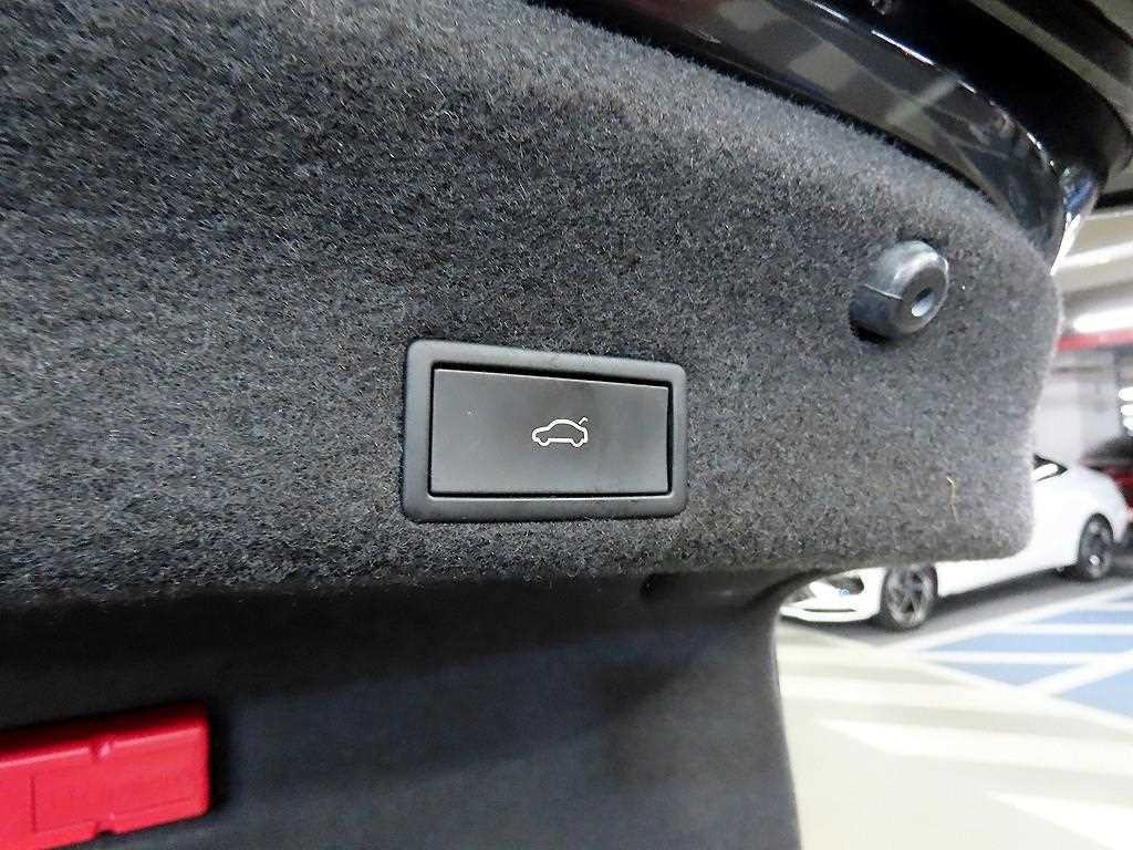 폭스바겐 파사트 파사트GT(B8) 2.0 TDI 프레스티지 이미지 17