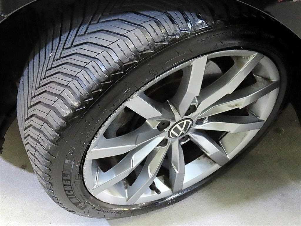 폭스바겐 파사트 파사트GT(B8) 2.0 TDI 프레스티지 이미지 20
