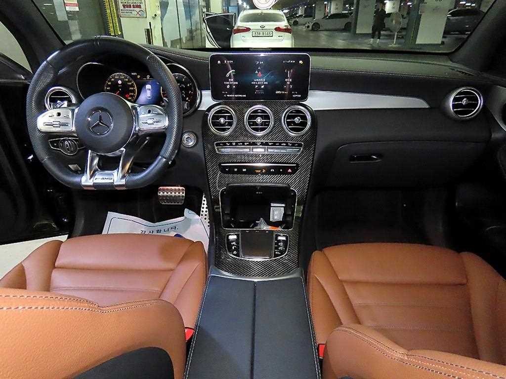 벤츠 GLC 클래스 GLC클래스 X253 AMG GLC 43 4MATIC 쿠페 이미지 10