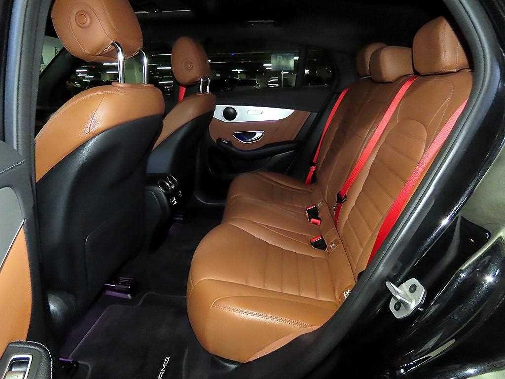 벤츠 GLC 클래스 GLC클래스 X253 AMG GLC 43 4MATIC 쿠페 이미지 7