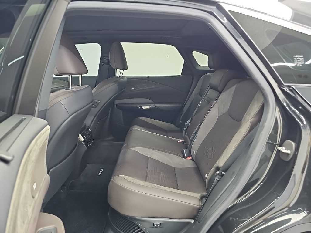 렉서스 RX RX 350h(5세대) 럭셔리 이미지 12