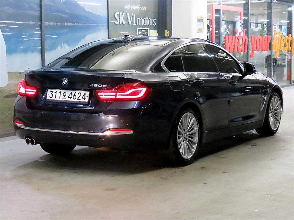 BMW 4시리즈 4시리즈 (F32) 420d 그란쿠페 럭셔리 이미지 4