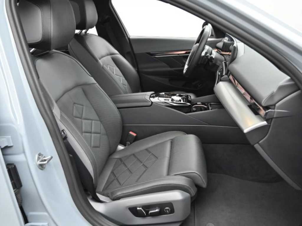 BMW 5시리즈 5시리즈 (G60) 530i xDrive M 스포츠 이미지 10