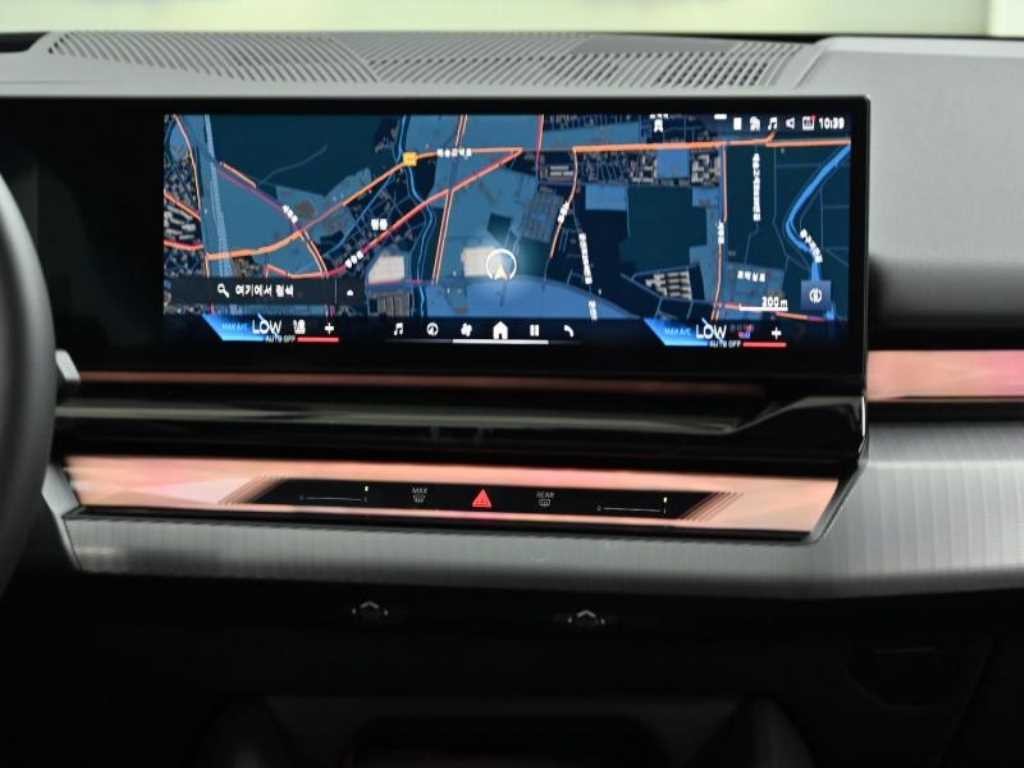 BMW 5시리즈 5시리즈 (G60) 530i xDrive M 스포츠 이미지 14