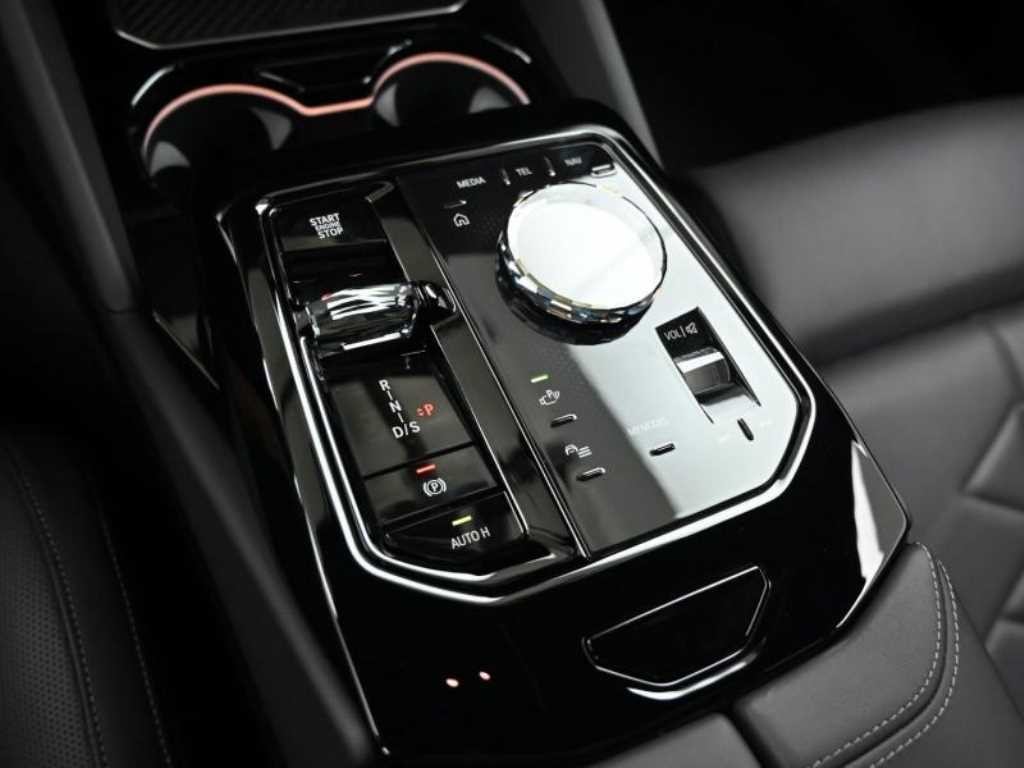 BMW 5시리즈 5시리즈 (G60) 530i xDrive M 스포츠 이미지 9
