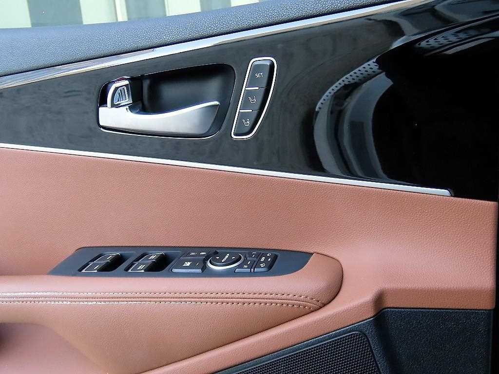 기아 쏘렌토 더 뉴 쏘렌토 디젤 2.2 4WD 마스터 스페셜 이미지 12