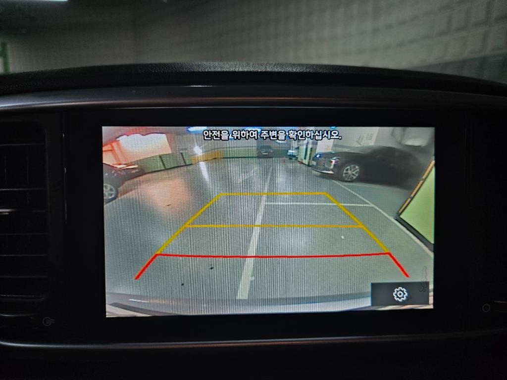 기아 스포티지 스포티지 더 볼드 2.0 디젤 2WD 프레스티지 이미지 12