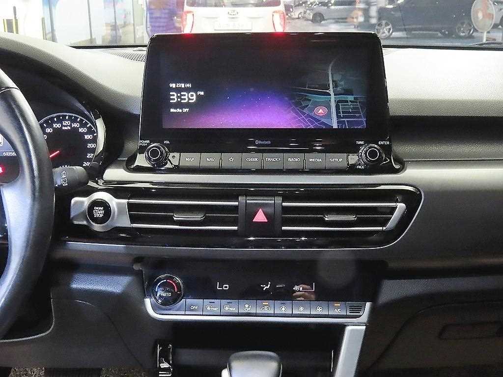 기아 셀토스 가솔린 1.6 터보 2WD 시그니처 이미지 11