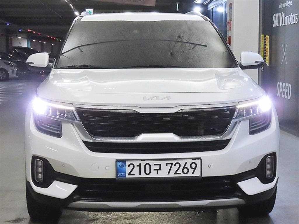 기아 셀토스 가솔린 1.6 터보 2WD 시그니처 이미지 2