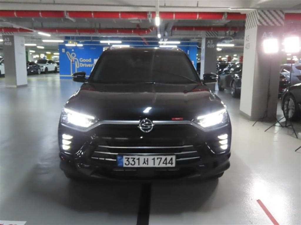 KG모빌리티(쌍용) 코란도 뷰티풀코란도 2WD 가솔린 1.5 C5 이미지 1