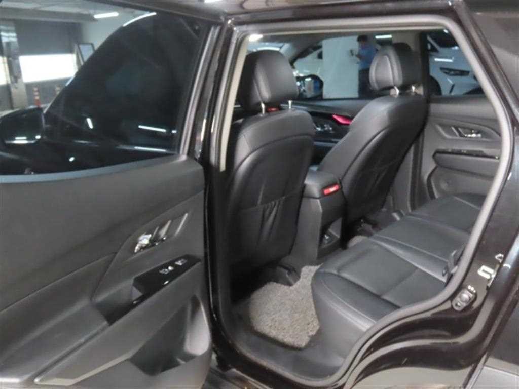 KG모빌리티(쌍용) 코란도 뷰티풀코란도 2WD 가솔린 1.5 C5 이미지 14