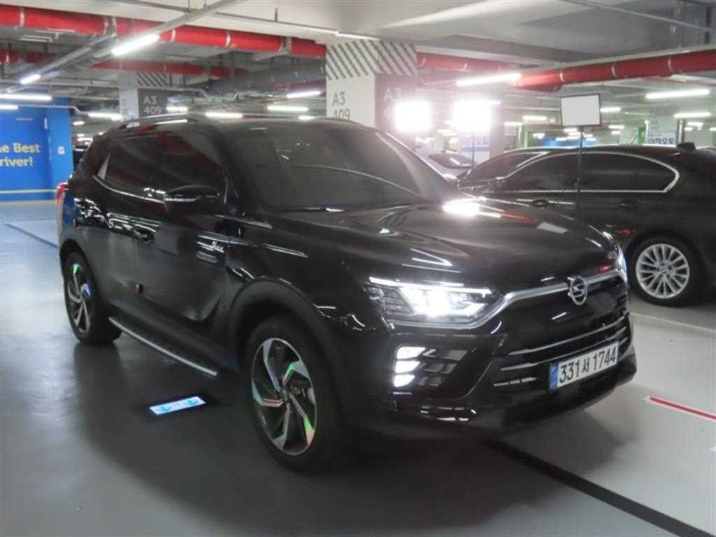 KG모빌리티(쌍용) 코란도 뷰티풀코란도 2WD 가솔린 1.5 C5 이미지 2