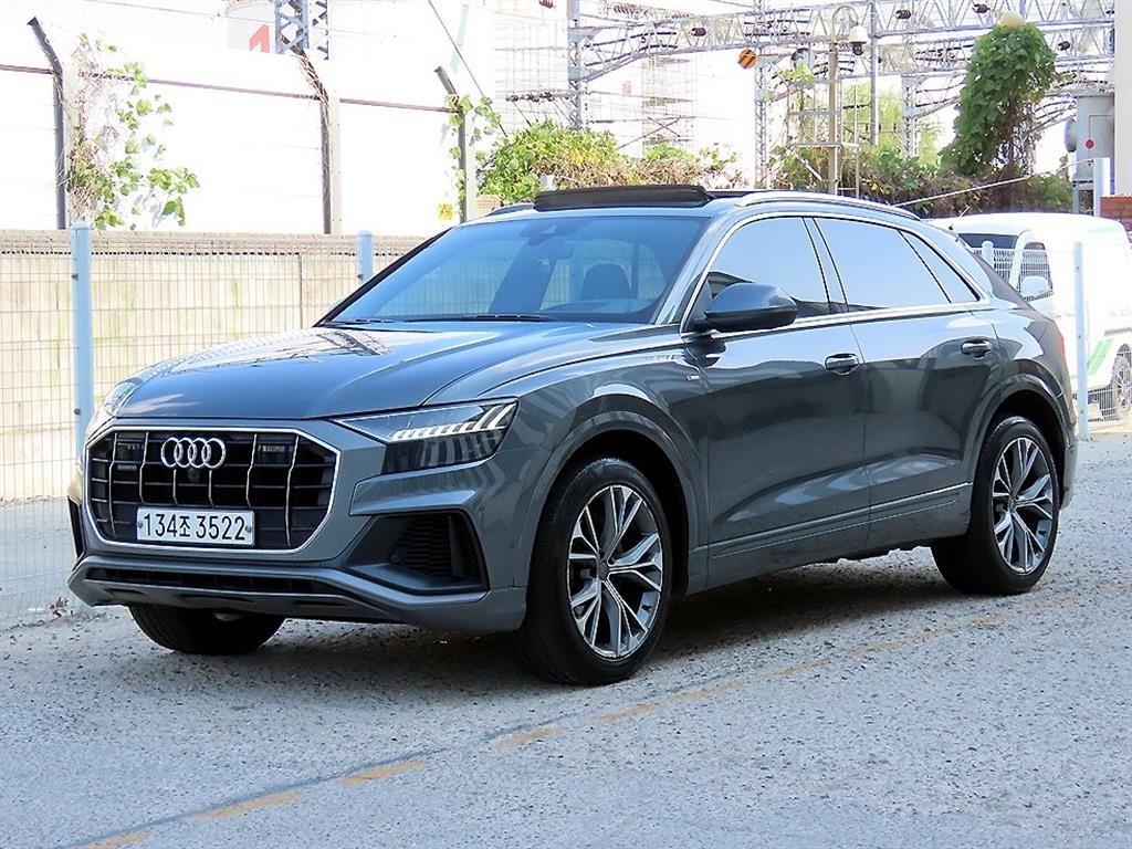 아우디 Q8 50 TDI 콰트로 프리미엄 이미지 2