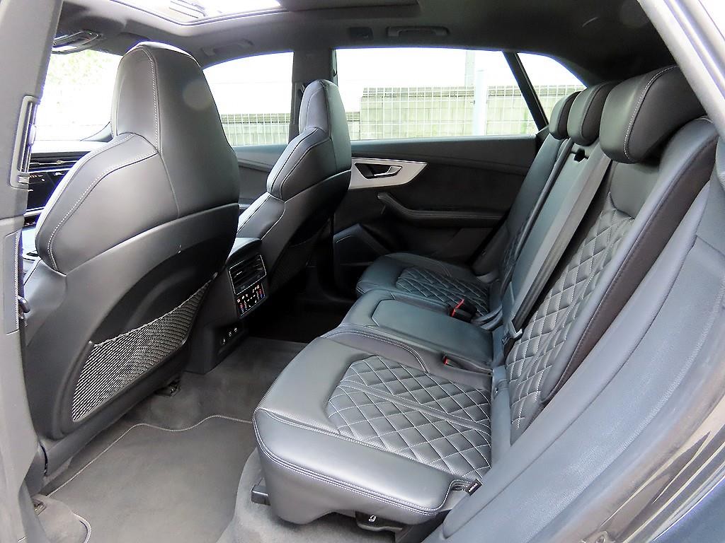 아우디 Q8 50 TDI 콰트로 프리미엄 이미지 6