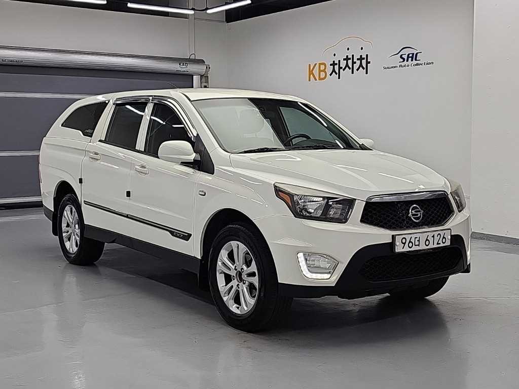 KG모빌리티(쌍용) 코란도 코란도스포츠 디젤 4WD CX7 패션 이미지 4