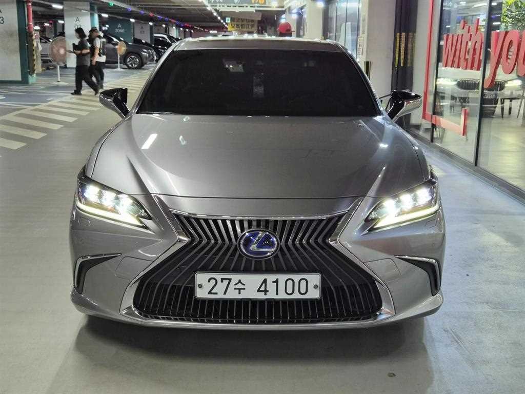 렉서스 ES ES300h 7세대 이그제큐티브 이미지 2