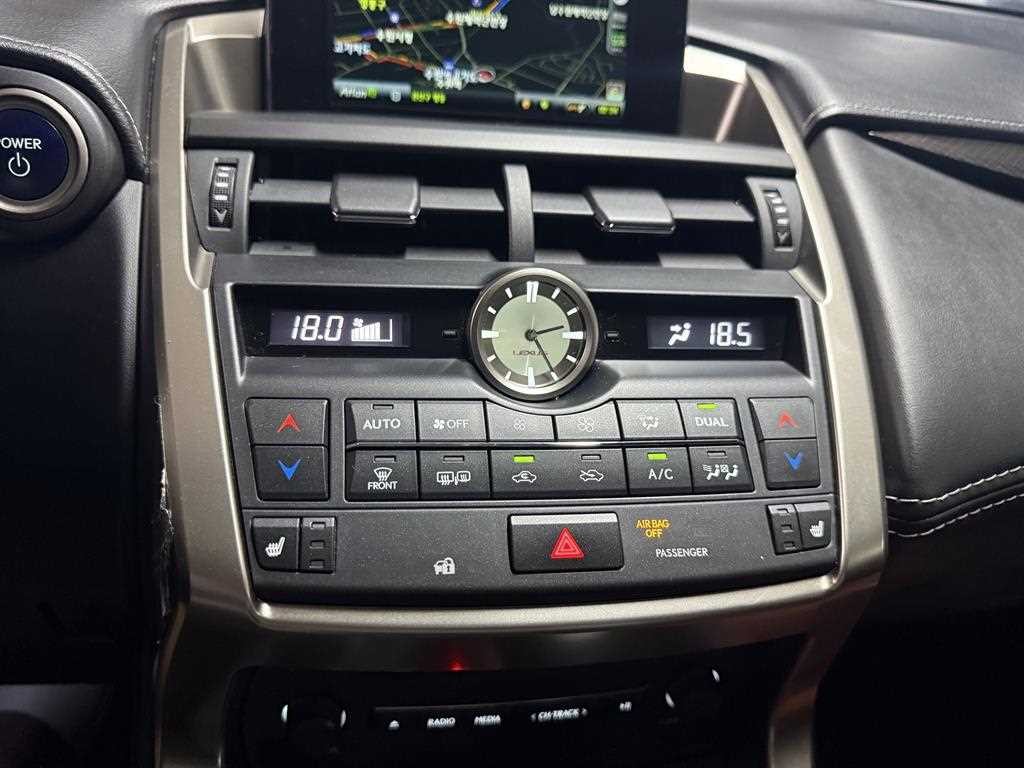 렉서스 NX NX 300h 슈프림 이미지 26