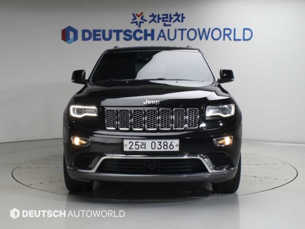 지프 체로키 그랜드 체로키 3.0 디젤 오버랜드 서밋 이미지 3