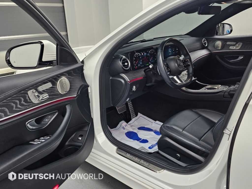 벤츠 E 클래스 E-클래스 W213 E350 4MATIC AMG LINE 이미지 11