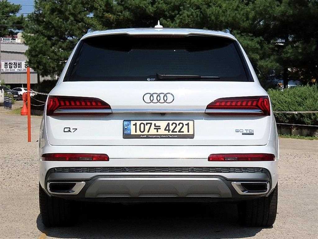 아우디 Q7 Q7 (4M) 50 TDI 콰트로 프리미엄 이미지 4