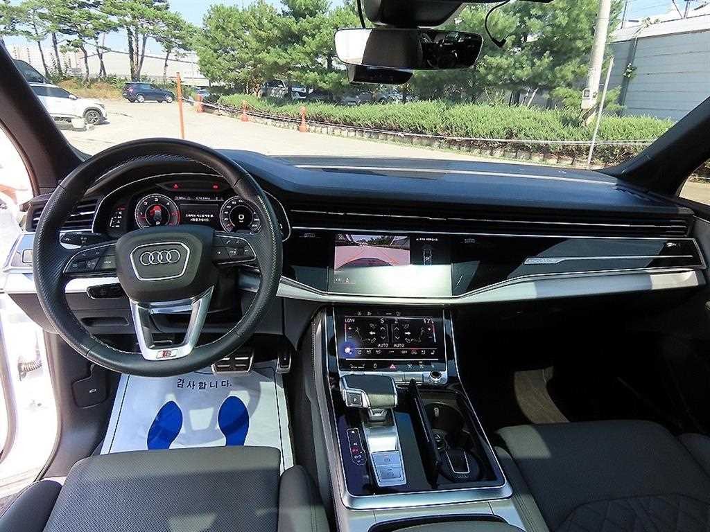 아우디 Q7 Q7 (4M) 50 TDI 콰트로 프리미엄 이미지 7