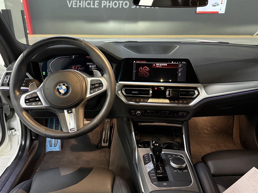 BMW 3시리즈 3시리즈 (G20) 320i M 스포츠 이미지 11